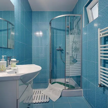 Alba Guest house 3*